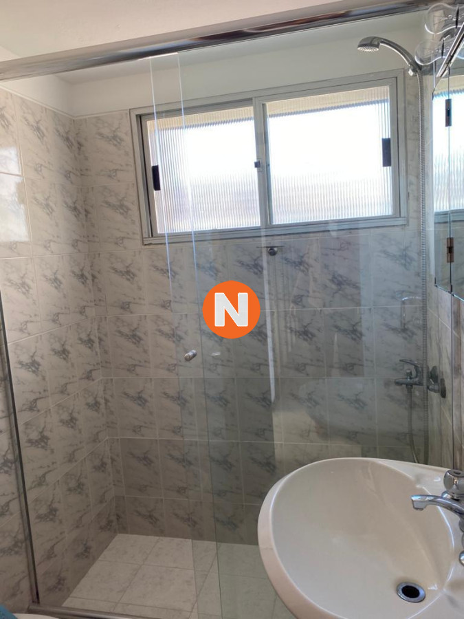 Apartamento Ref.224885 - Vende Apartamento de 3 dormitorios en Brava, Excelente edificio.