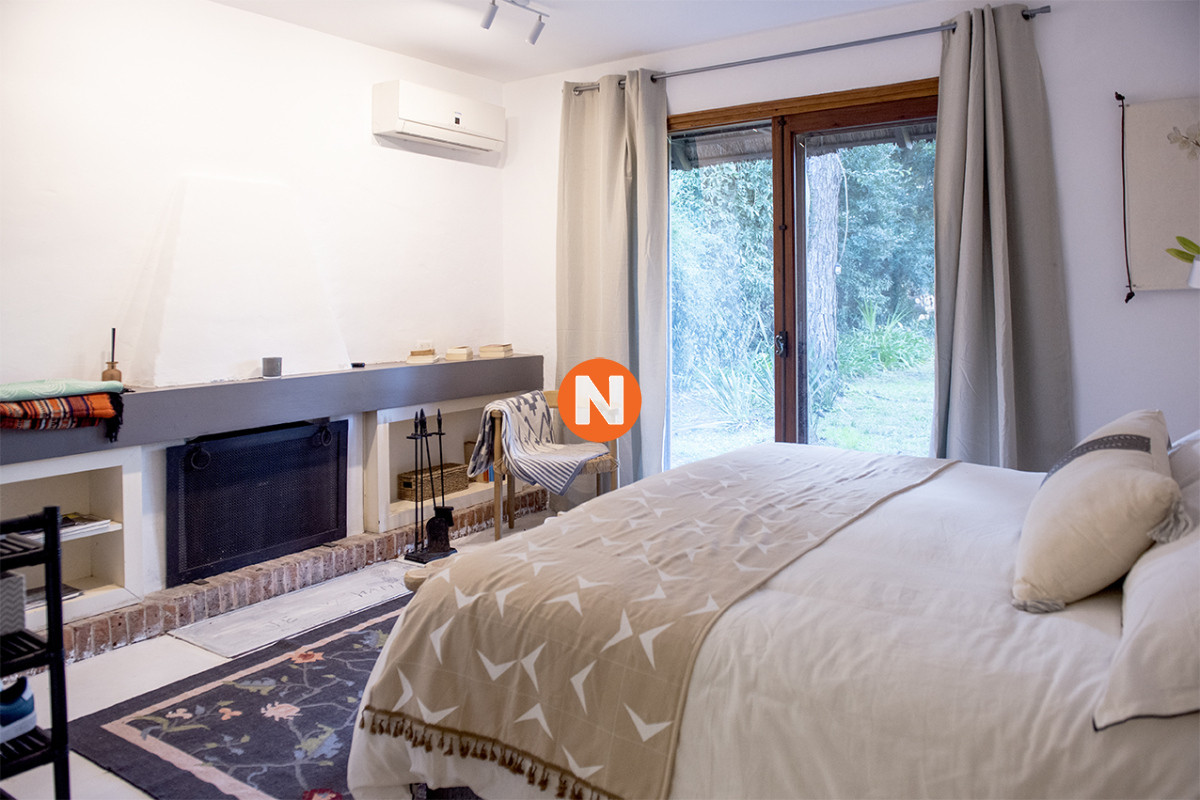 Casa Ref.225730 - Casa de 4 dormitorios en venta, en Golf Punta del Este