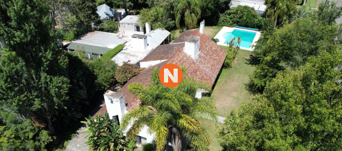 Casa Ref.225732 - En venta casa en Barrio Golf, Punta del Este de 6 dormitorios.