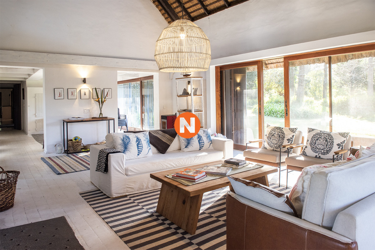 Casa Ref.225730 - Casa de 4 dormitorios en venta, en Golf Punta del Este