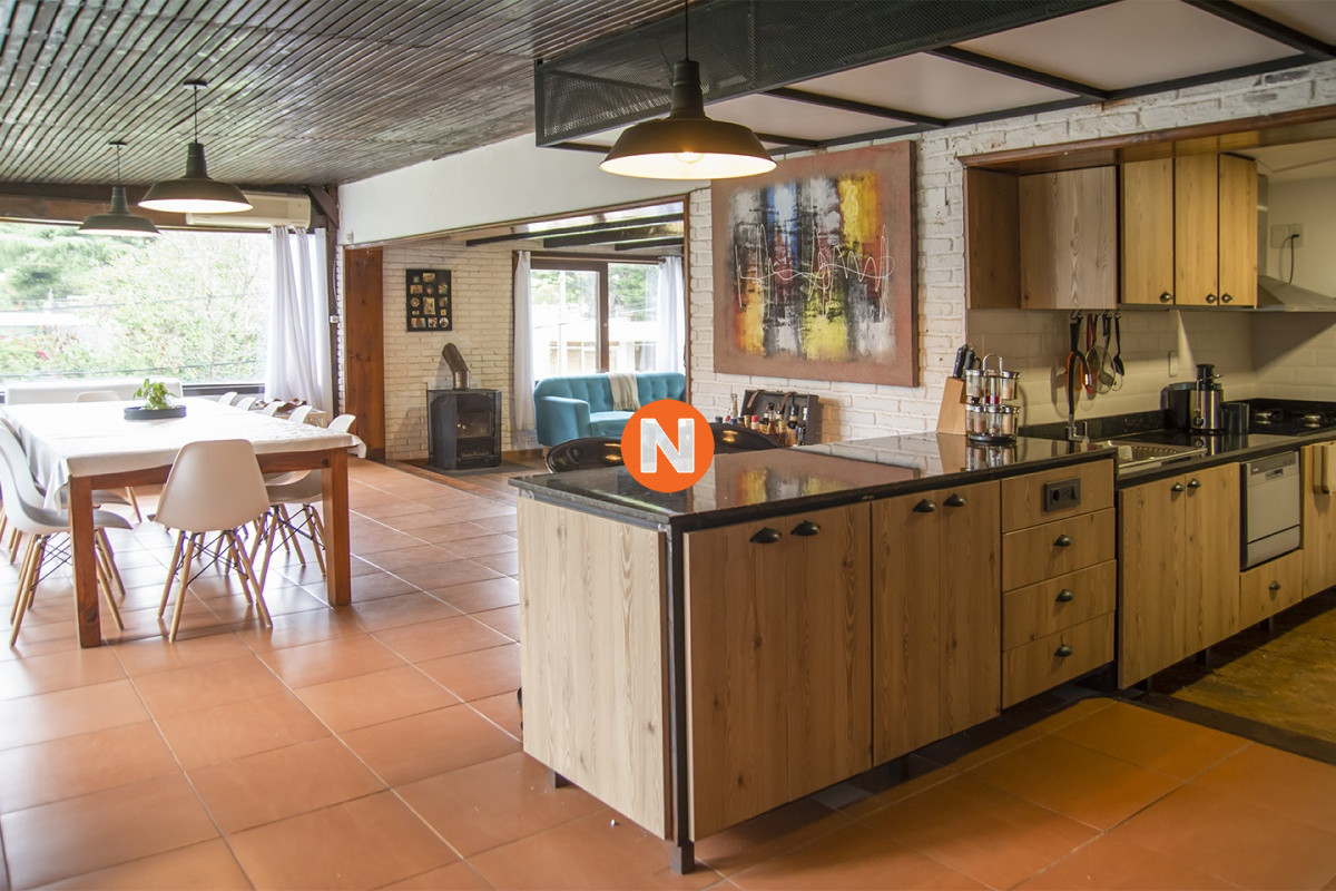 Casa Ref.224931 - Casa en Venta de 5 dormitorios en San Rafael , Punta del este 