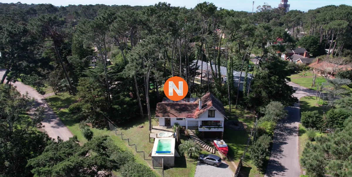 Casa Ref.224931 - Casa en Venta de 5 dormitorios en San Rafael , Punta del este 