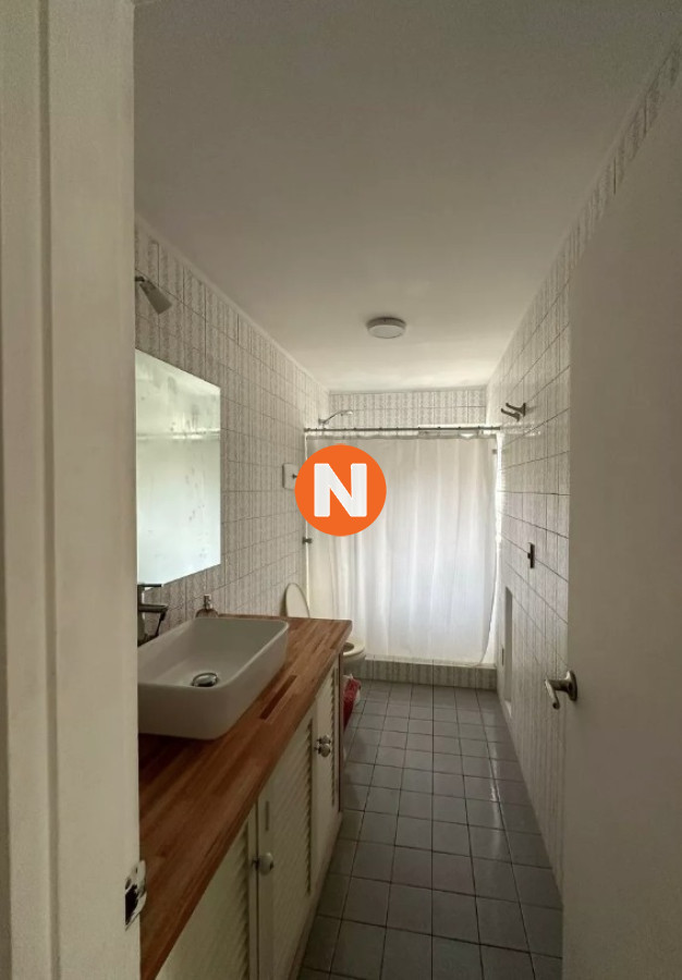 Casa Ref.225729 - Vende espectacular casa en Lugano de 3 dormitorios, con piscina y parrillero.