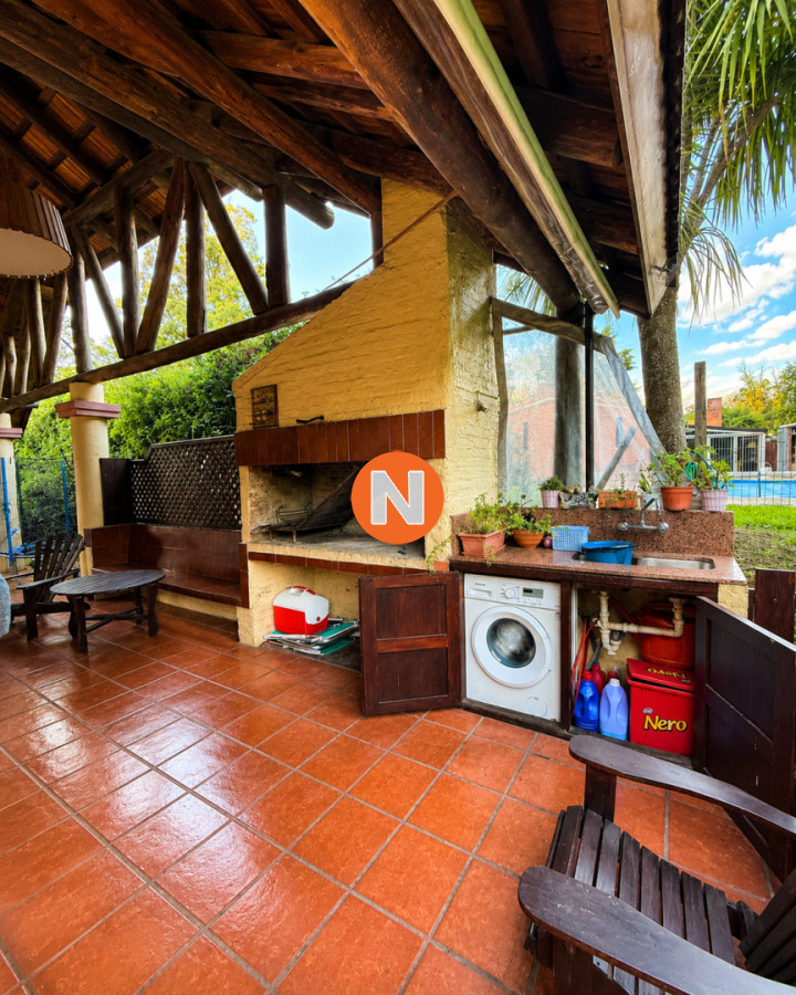 Casa Ref.226050 - Casa en venta en Pinares - Punta del Este de 3 dormitorios en zona muy residencial y tranquila