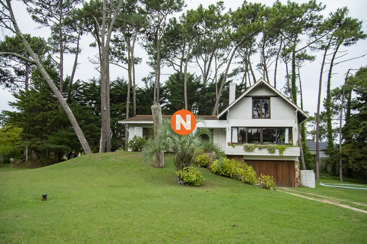 Casa Ref.224931 - Casa en Venta de 5 dormitorios en San Rafael , Punta del este 