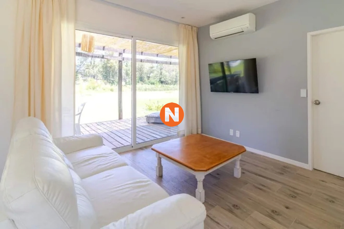 Casa Ref.222900 - Vende casa en Punta Ballena de 2 dormitorios.