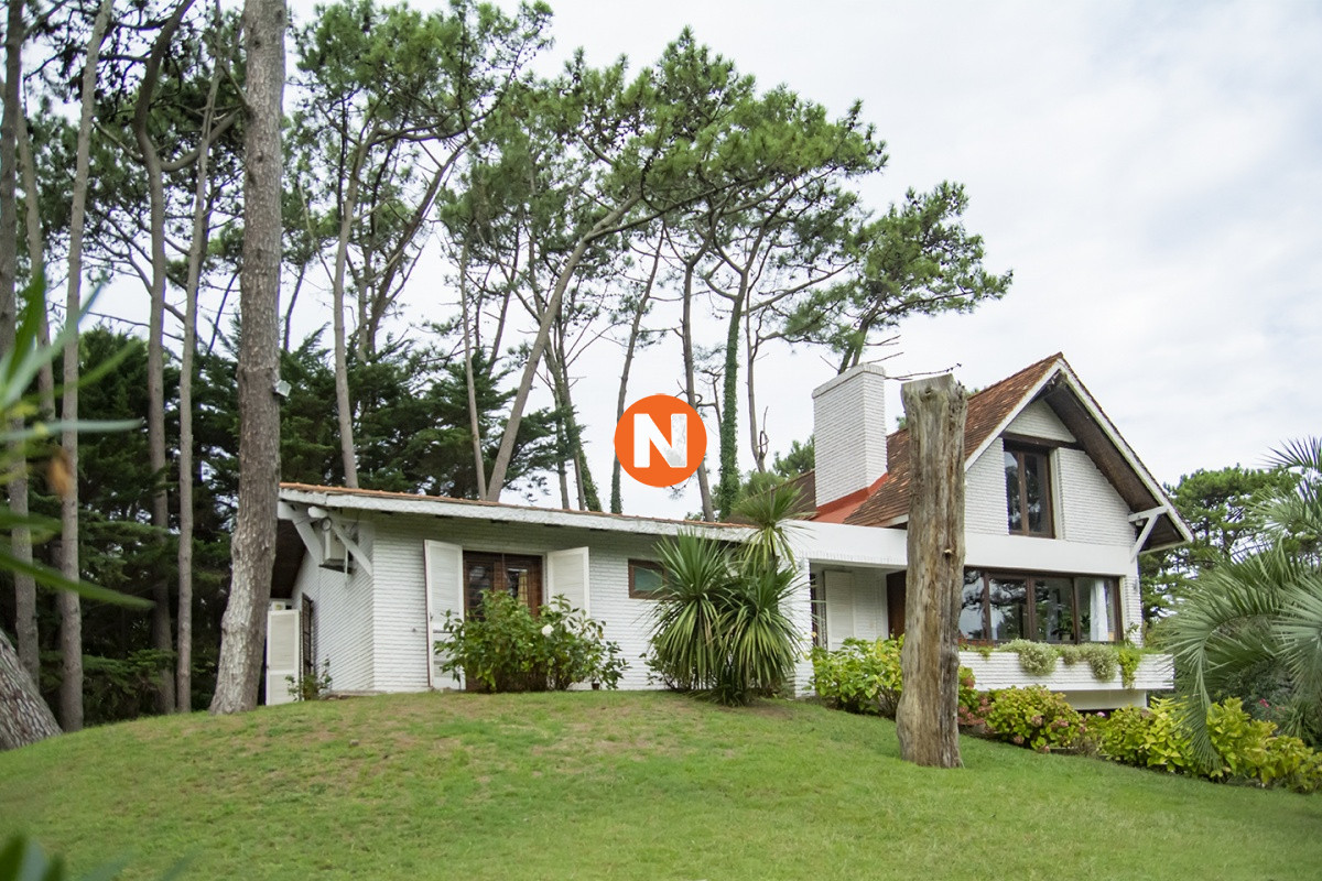 Casa Ref.224931 - Casa en Venta de 5 dormitorios en San Rafael , Punta del este 