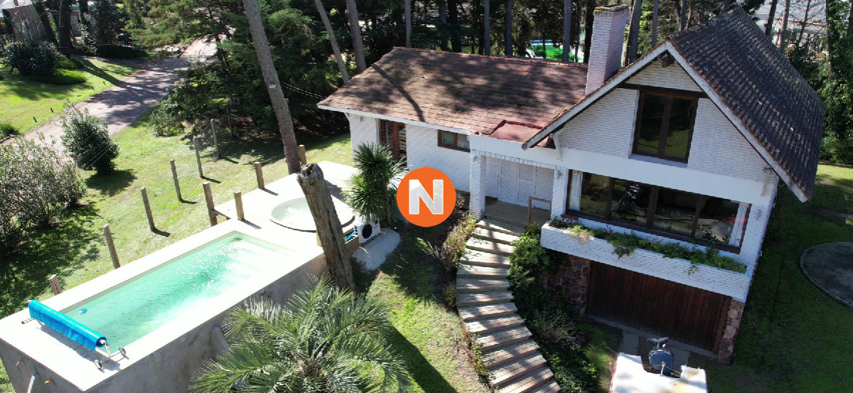 Casa Ref.224931 - Casa en Venta de 5 dormitorios en San Rafael , Punta del este 