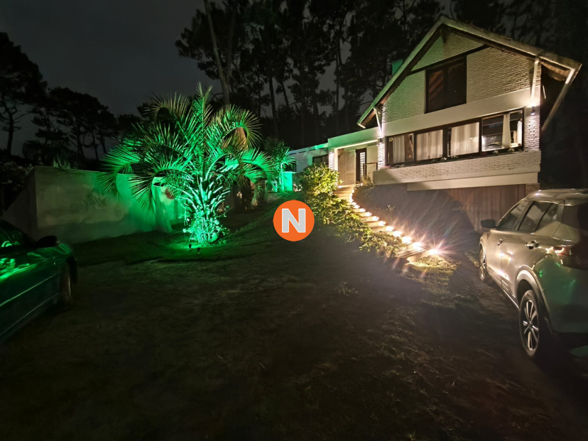 Casa Ref.224931 - Casa en Venta de 5 dormitorios en San Rafael , Punta del este 