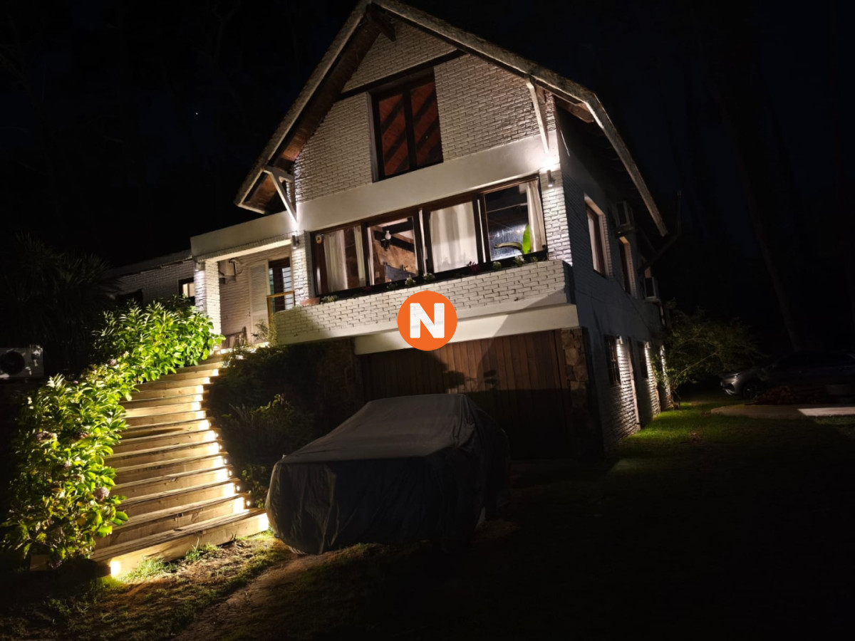 Casa Ref.224931 - Casa en Venta de 5 dormitorios en San Rafael , Punta del este 