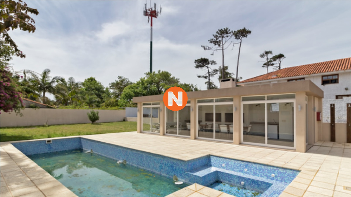 Apartamento Ref.224968 - Vende apartamento en playa mansa de 1 dormitorio con parrillero, Punta del Este 