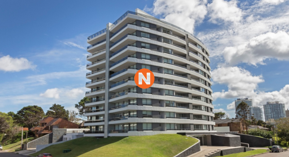 Apartamento Ref.222886 - Apartamento en venta en Torre esmeralda de 3 dormitorios , en Punta del Este