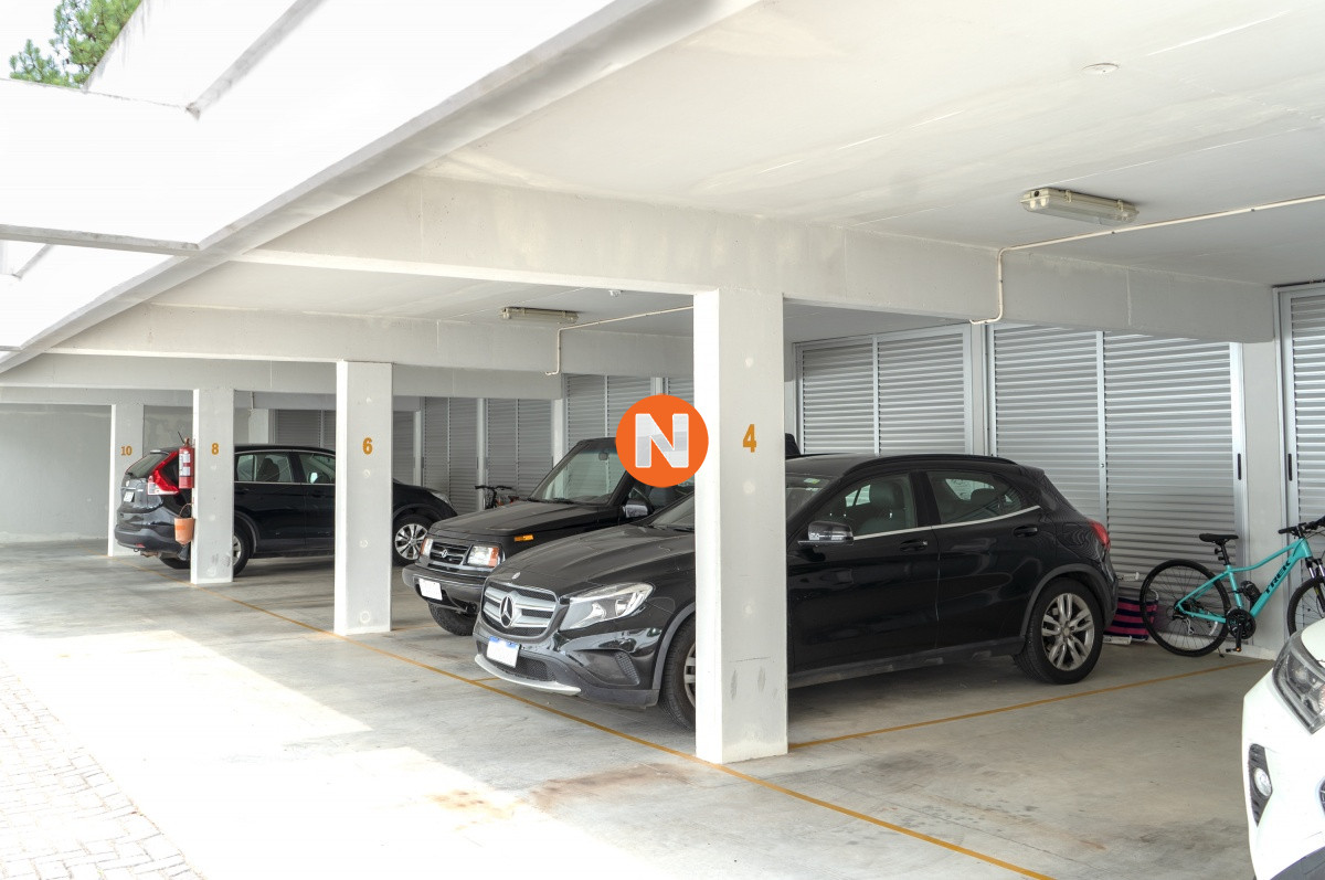 Apartamento Ref.226034 - Apartamento en Venta de 2 dormitorios en Playa Mansa , Punta del este