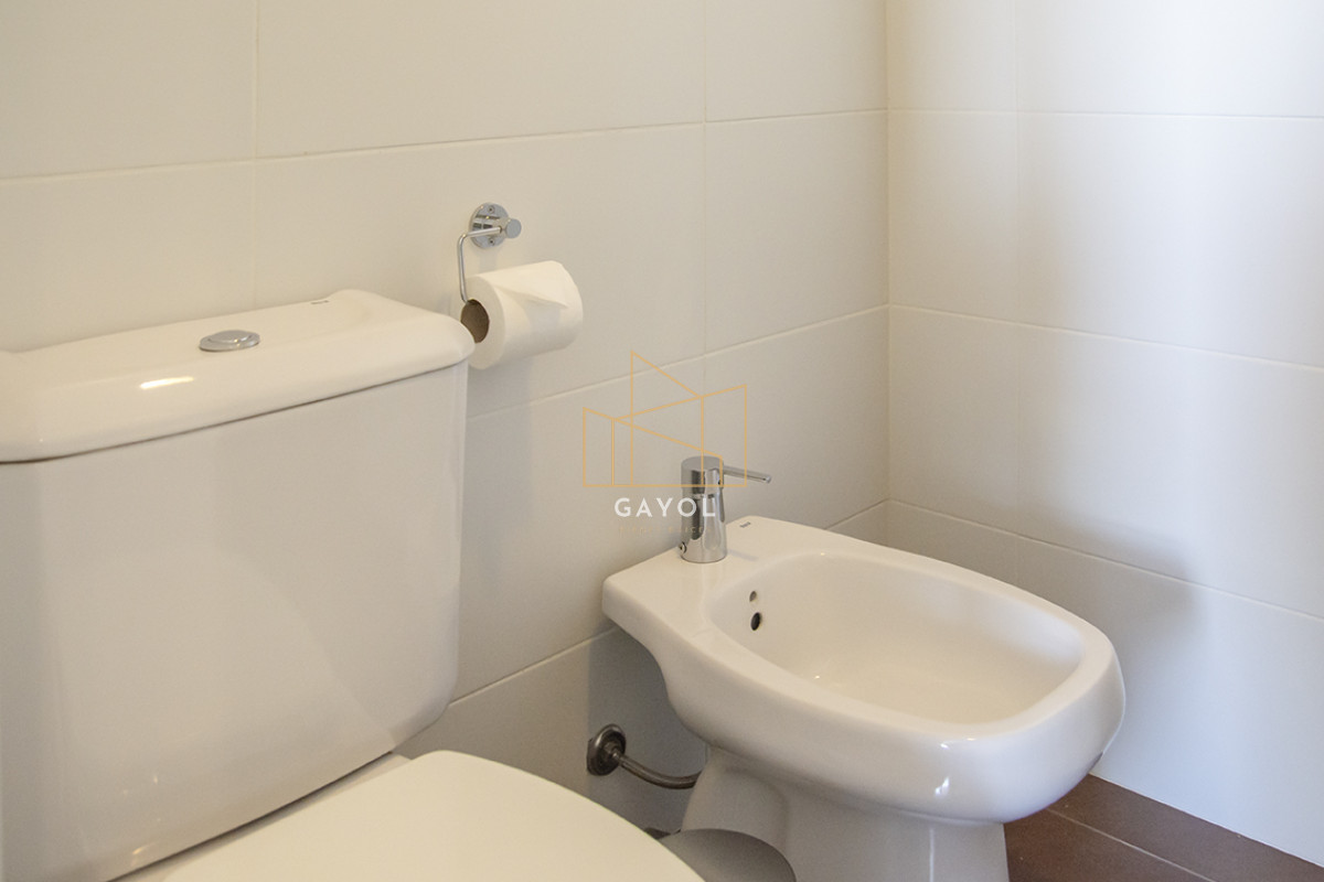 Apartamento ID.223 - Excelente departamento en venta, 3 dormitroios. Punta del Este