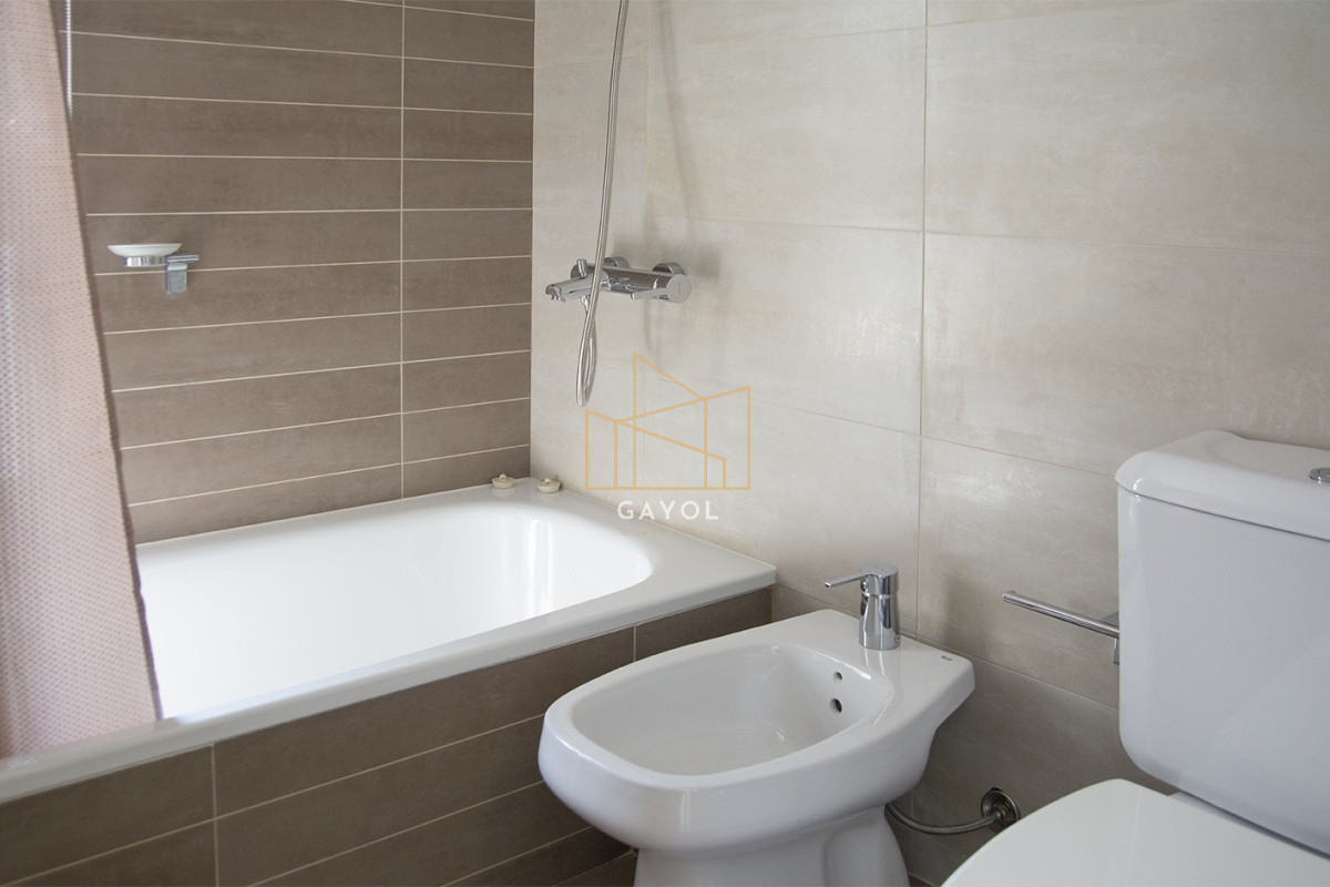 Apartamento ID.866 - Apartamento  de 2 dormitorio en Edificio Gala vista , Punta del este , Maldonado 