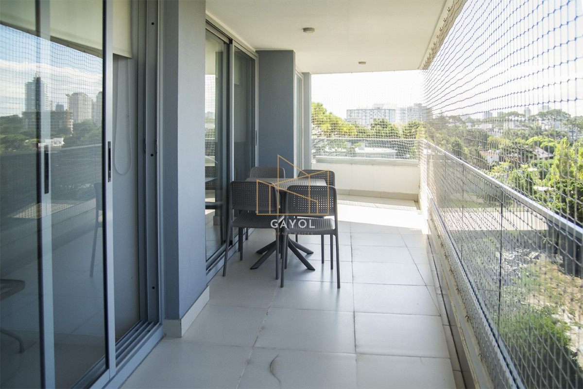 Apartamento ID.221 - Apartamento en venta en Torre esmeralda de 3 dormitorios , en Punta del Este
