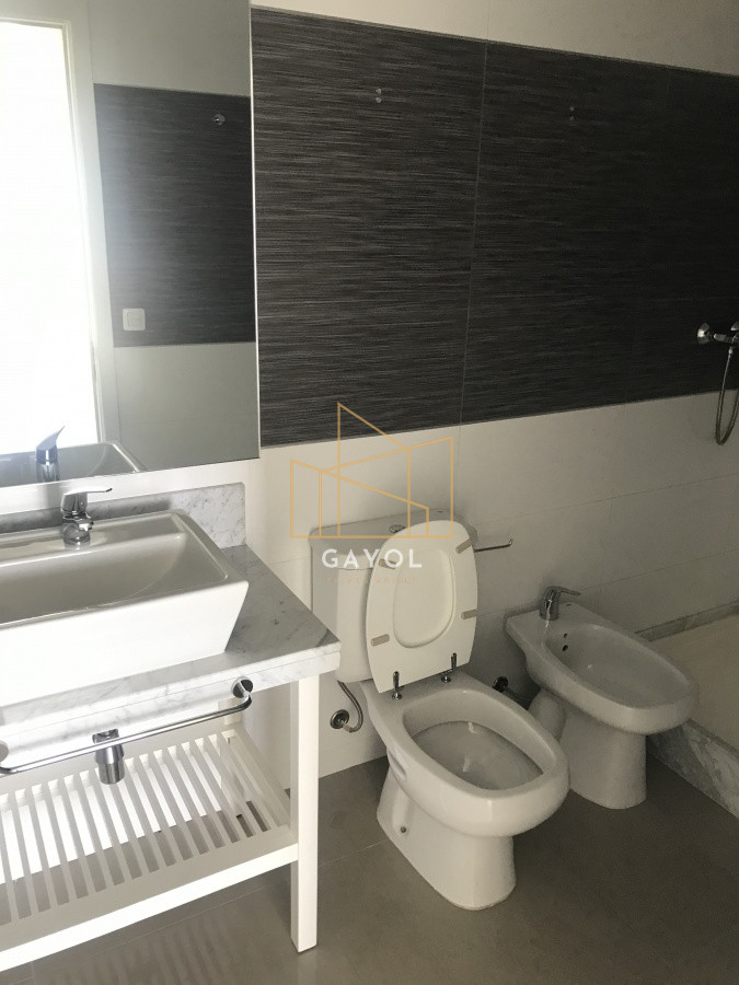 Apartamento ID.91 - Apartamento en Torre One II. Al frente. unidad de 1 dormitorio en Punta del Este 