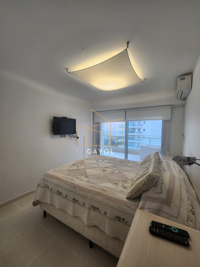 Apartamento ID.460 - Departamento en venta en Seasons Tower, a metros del mar.