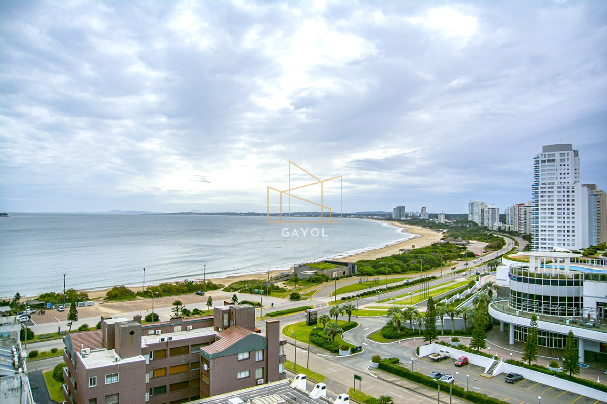 Apartamento ID.907 - Departamento de 4 dormitorios A ESTRENAR en venta en Torre Alexander Collection