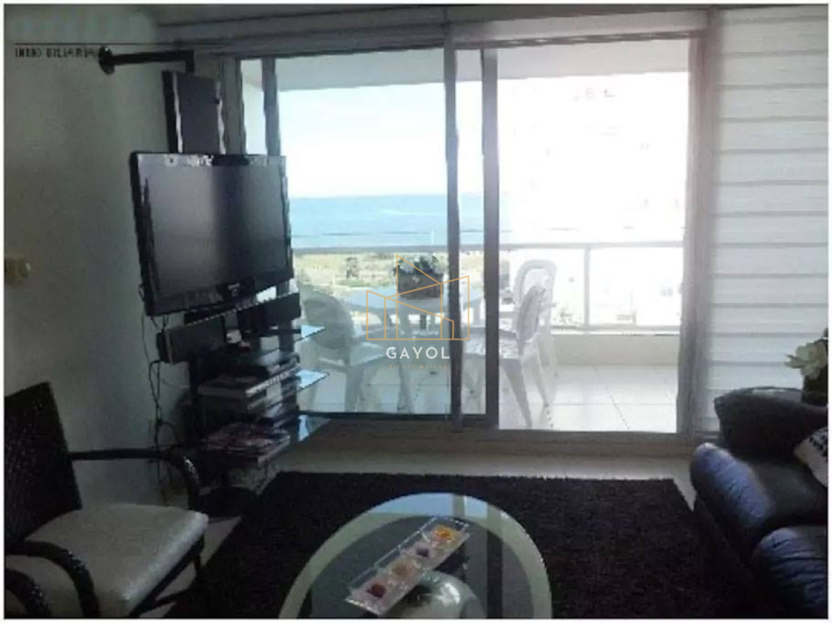 Apartamento ID.460 - Departamento en venta en Seasons Tower, a metros del mar.