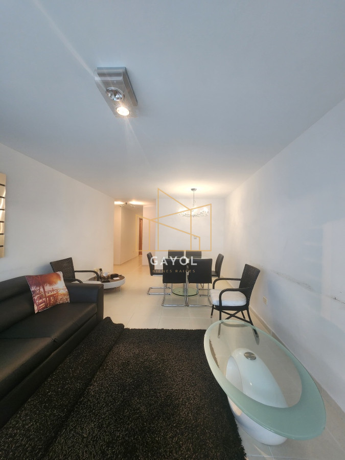 Apartamento ID.460 - Departamento en venta en Seasons Tower, a metros del mar.