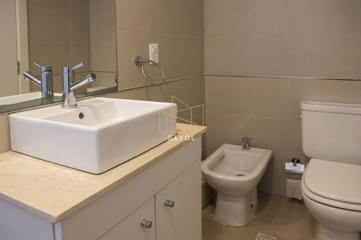 Apartamento ID.818 - Departamento de 2 dormitorios en venta proximo a Playa Mansa, Punta del Este