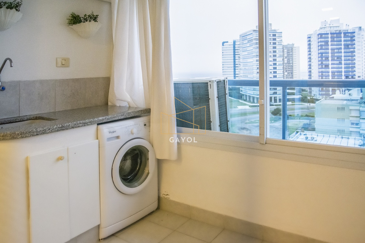 Apartamento ID.900 - Departamento en venta de 3 dormitorios en Torre Nueva York.
