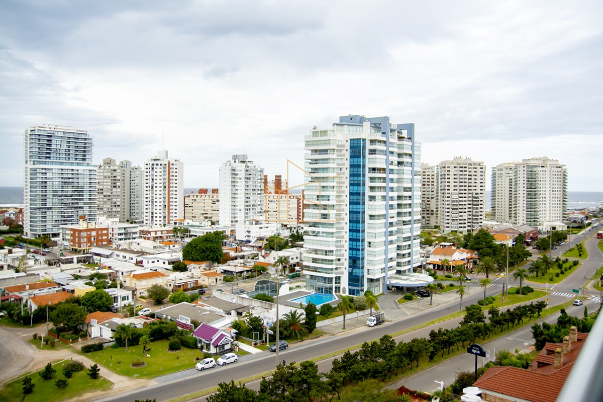 Apartamento ID.907 - Departamento de 4 dormitorios A ESTRENAR en venta en Torre Alexander Collection