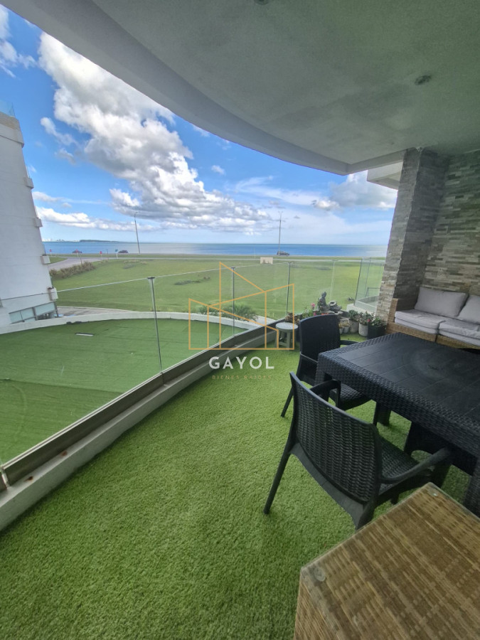 Apartamento ID.1312 - Apartamento en venta primera linea Playa Mansa Punta del Este 2 dormitorios