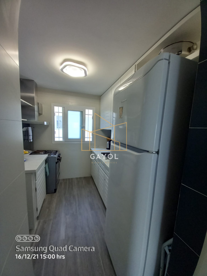 Apartamento ID.461 - Apartamento en venta de 2 dormitorios en Peninsula , Puerto , Punta del este 