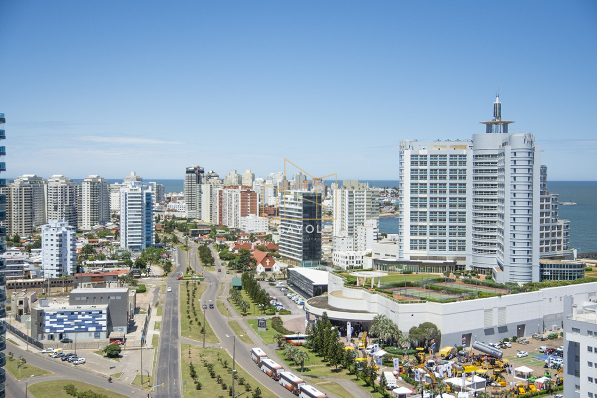 Apartamento ID.136 - Departamento de 2 suites en venta en Alexander Boulevard, Playa Mansa