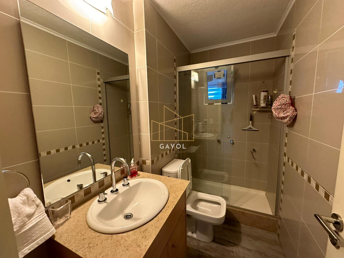 Apartamento ID.919 - Penthouse de 3 dormitorios en venta a metros de Playa Brava