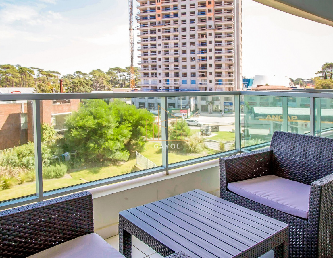 Apartamento ID.865 - Departamento de 1 dormitorio en venta, en torre con amenities , Punta del este 