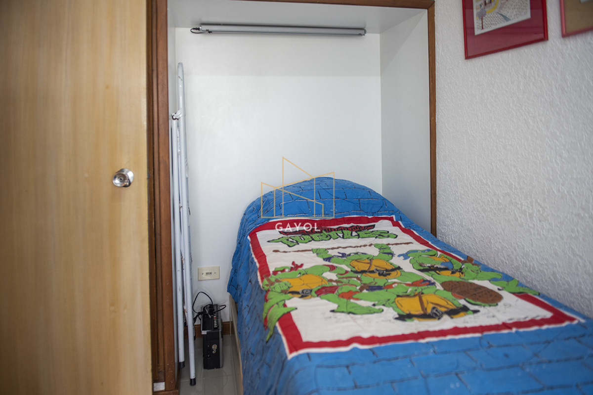 Apartamento ID.904 - Vende apartamento de 3 dormitorios en Mansa, Punta del Este.