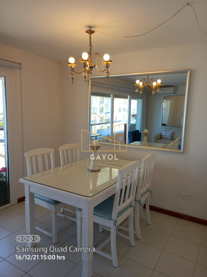 Apartamento ID.461 - Apartamento en venta de 2 dormitorios en Peninsula , Puerto , Punta del este 