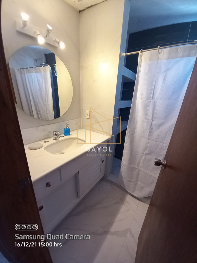 Apartamento ID.461 - Apartamento en venta de 2 dormitorios en Peninsula , Puerto , Punta del este 