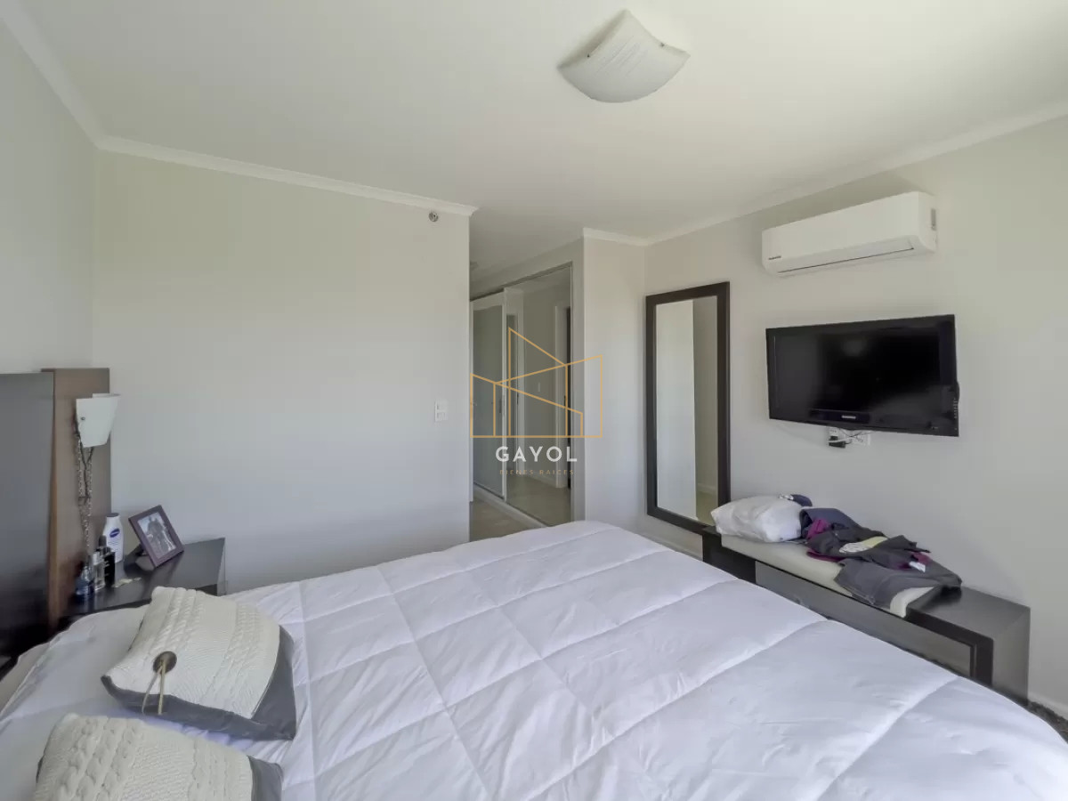 Apartamento ID.93 - Piso alto en venta en Ocean Drive - 2 dorm 2 baños