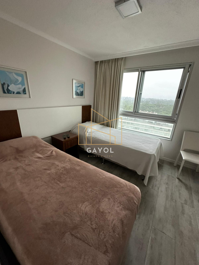 Apartamento ID.919 - Penthouse de 3 dormitorios en venta a metros de Playa Brava