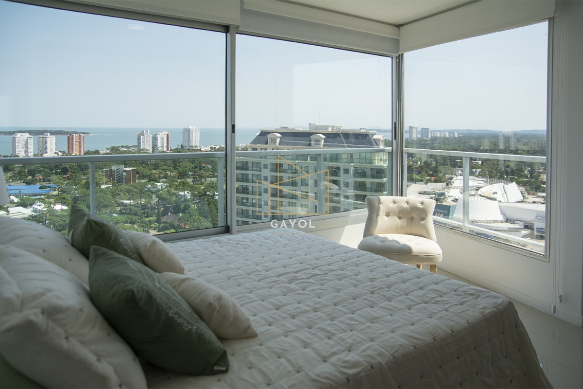Apartamento ID.866 - Apartamento  de 2 dormitorio en Edificio Gala vista , Punta del este , Maldonado 