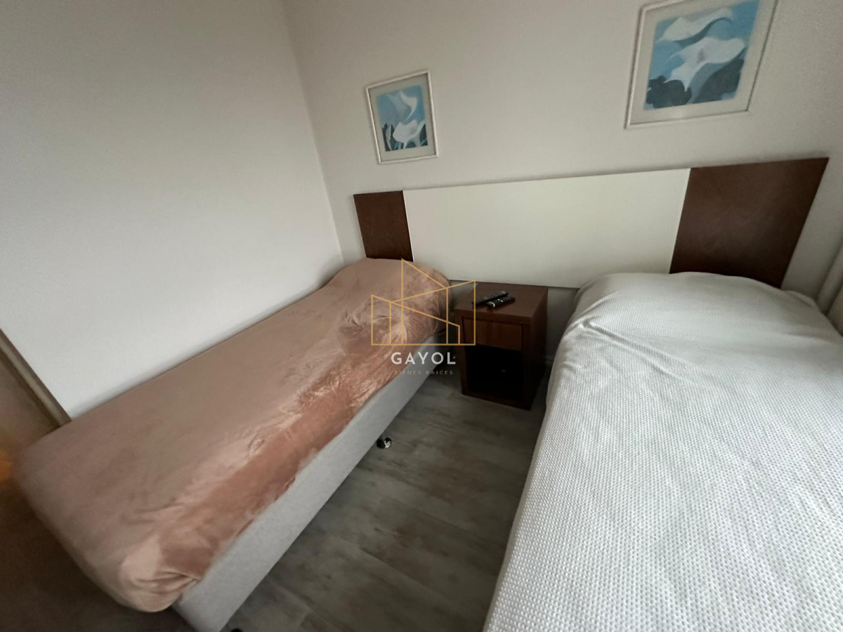 Apartamento ID.919 - Penthouse de 3 dormitorios en venta a metros de Playa Brava