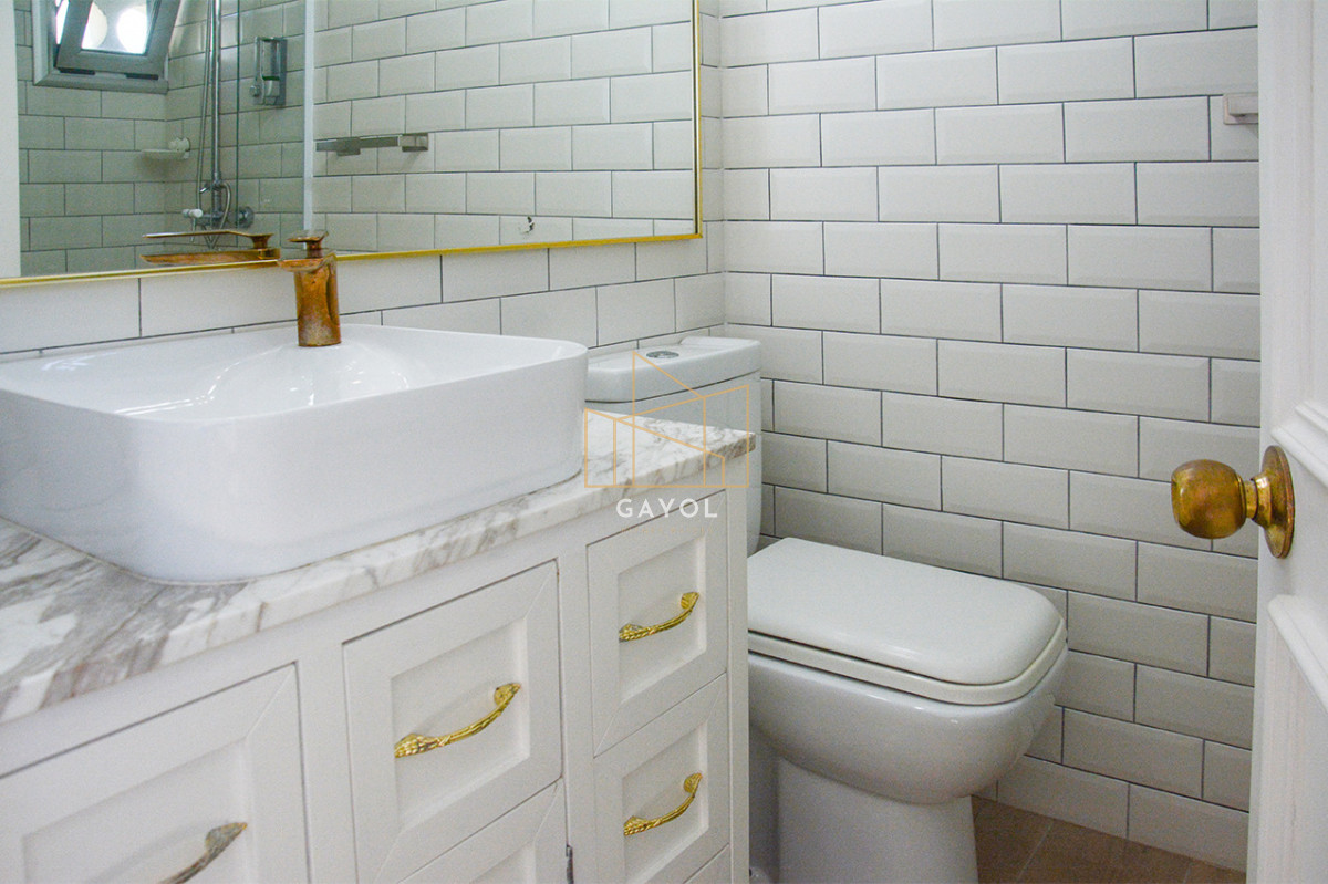 Apartamento ID.1028 - Espectacular apartamento en alquiler frente al puerto 