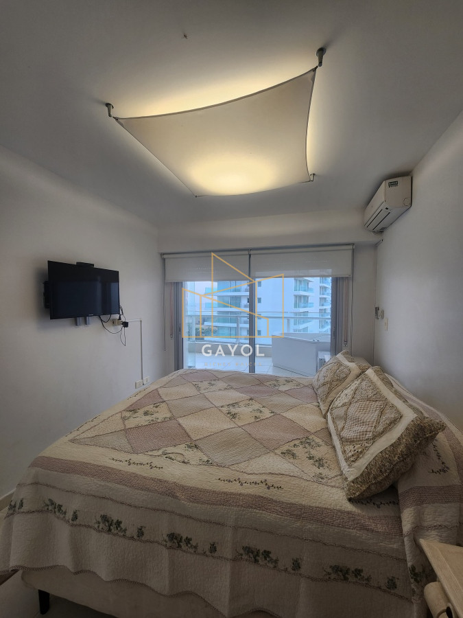 Apartamento ID.460 - Departamento en venta en Seasons Tower, a metros del mar.