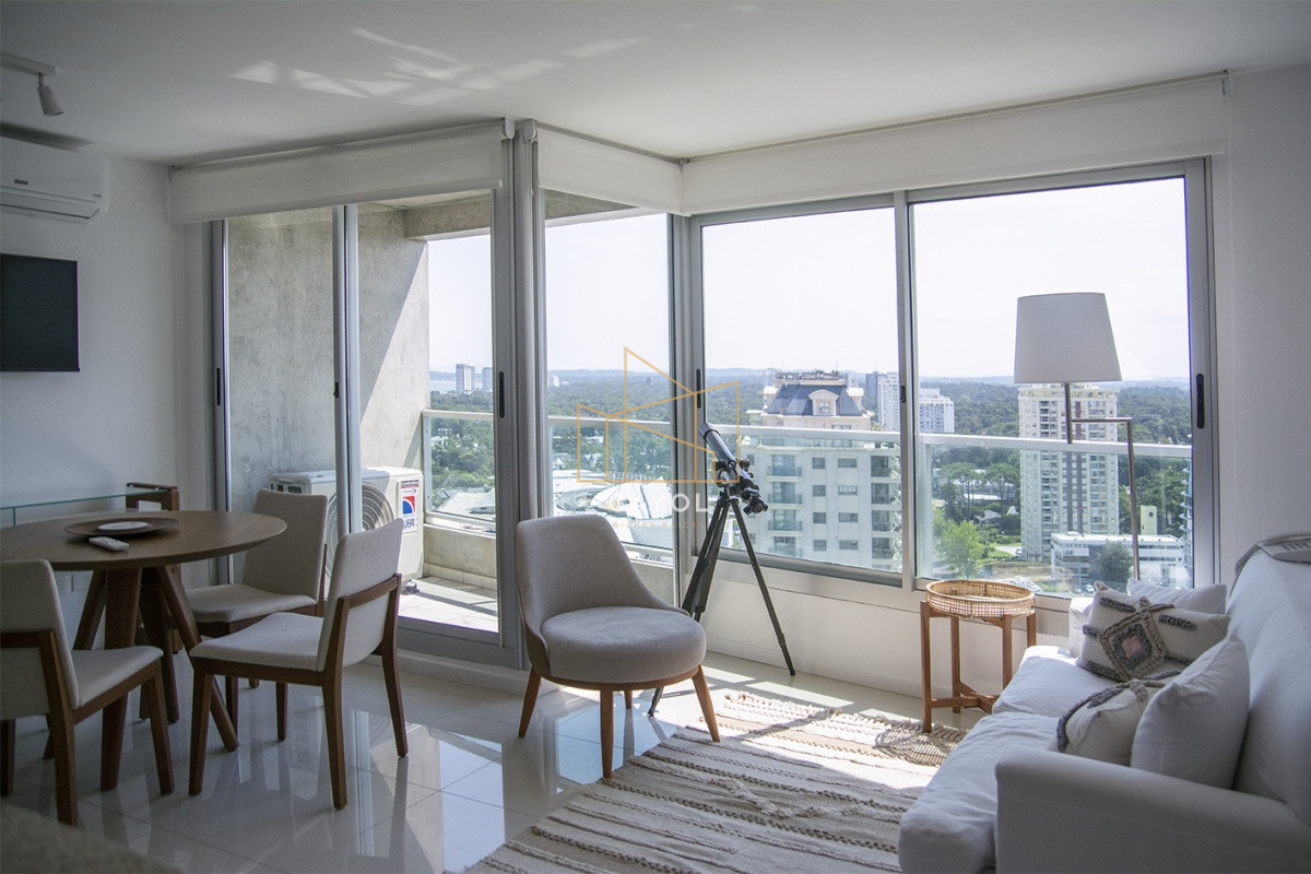 Apartamento ID.866 - Apartamento  de 2 dormitorio en Edificio Gala vista , Punta del este , Maldonado 