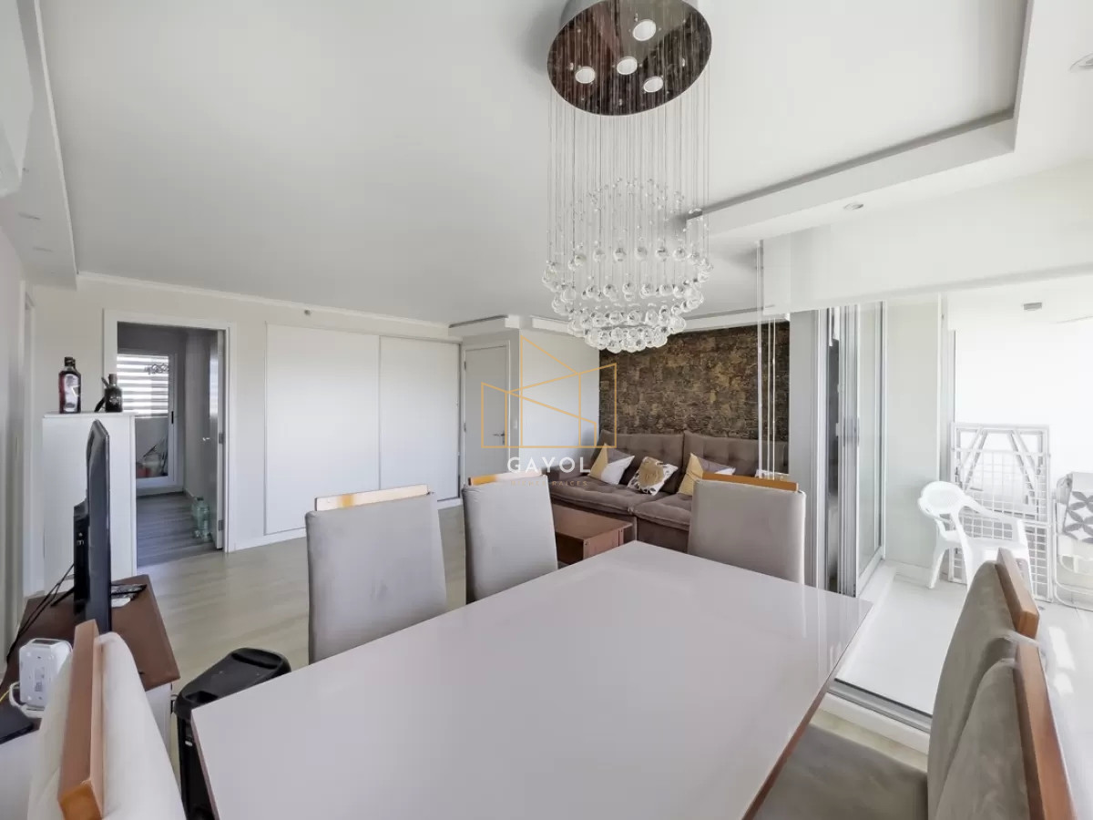 Apartamento ID.93 - Piso alto en venta en Ocean Drive - 2 dorm 2 baños