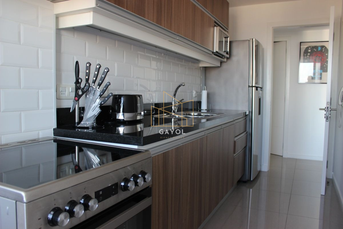 Apartamento ID.126 - ALQUILER EN ENERO EN TORRE ONE II, VISTA AL MAR, MUY BUENOS AMENITIES