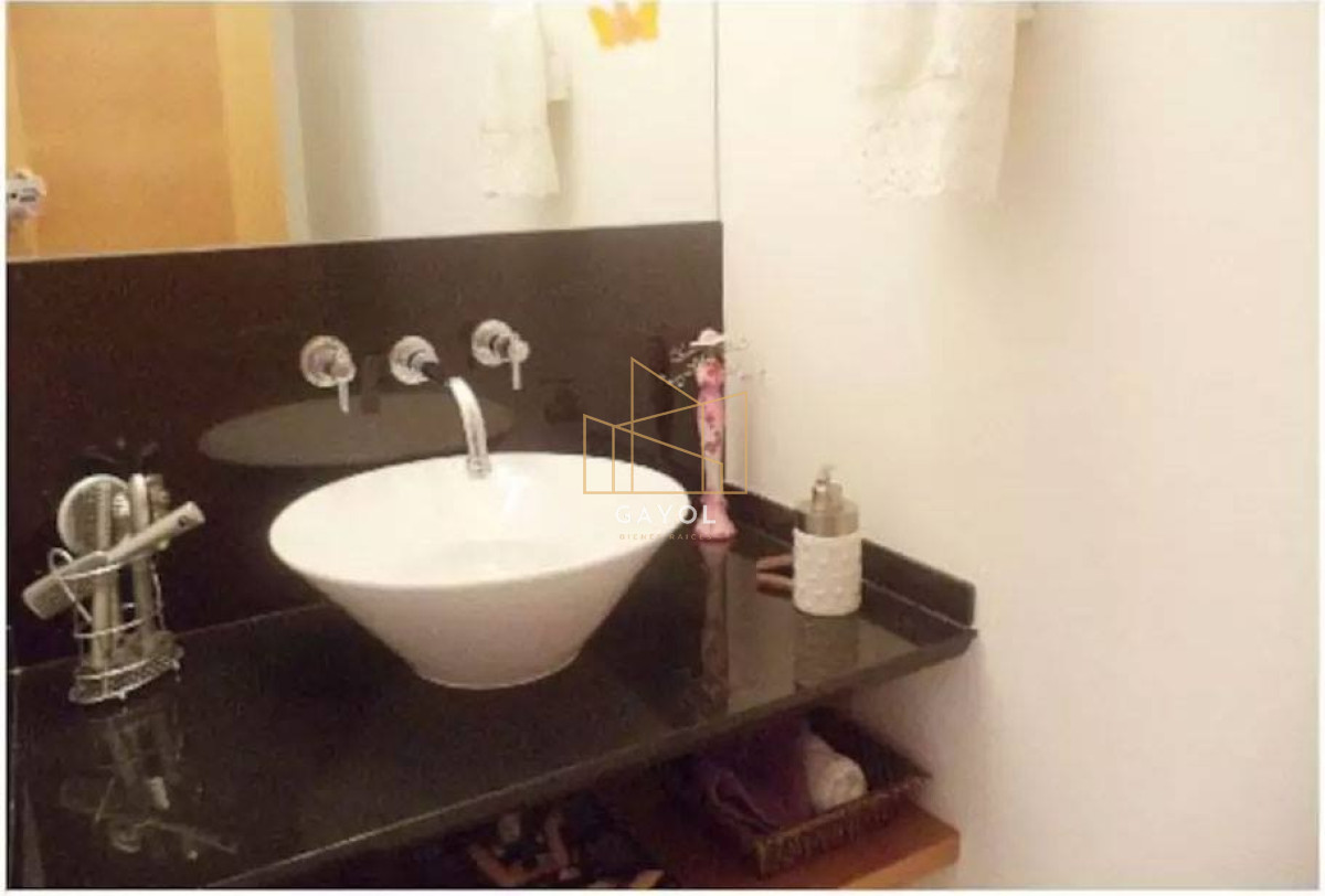 Apartamento ID.460 - Departamento en venta en Seasons Tower, a metros del mar.