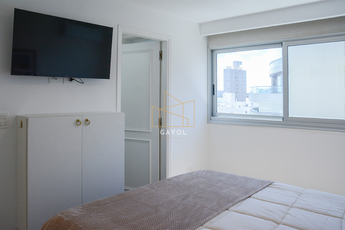Apartamento ID.1028 - Espectacular apartamento en alquiler frente al puerto 