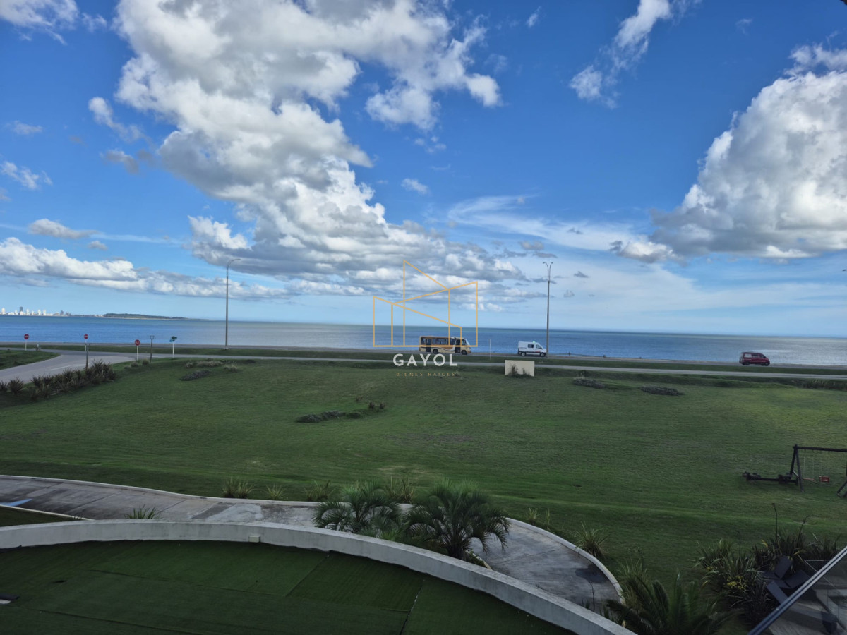 Apartamento ID.1312 - Apartamento en venta primera linea Playa Mansa Punta del Este 2 dormitorios