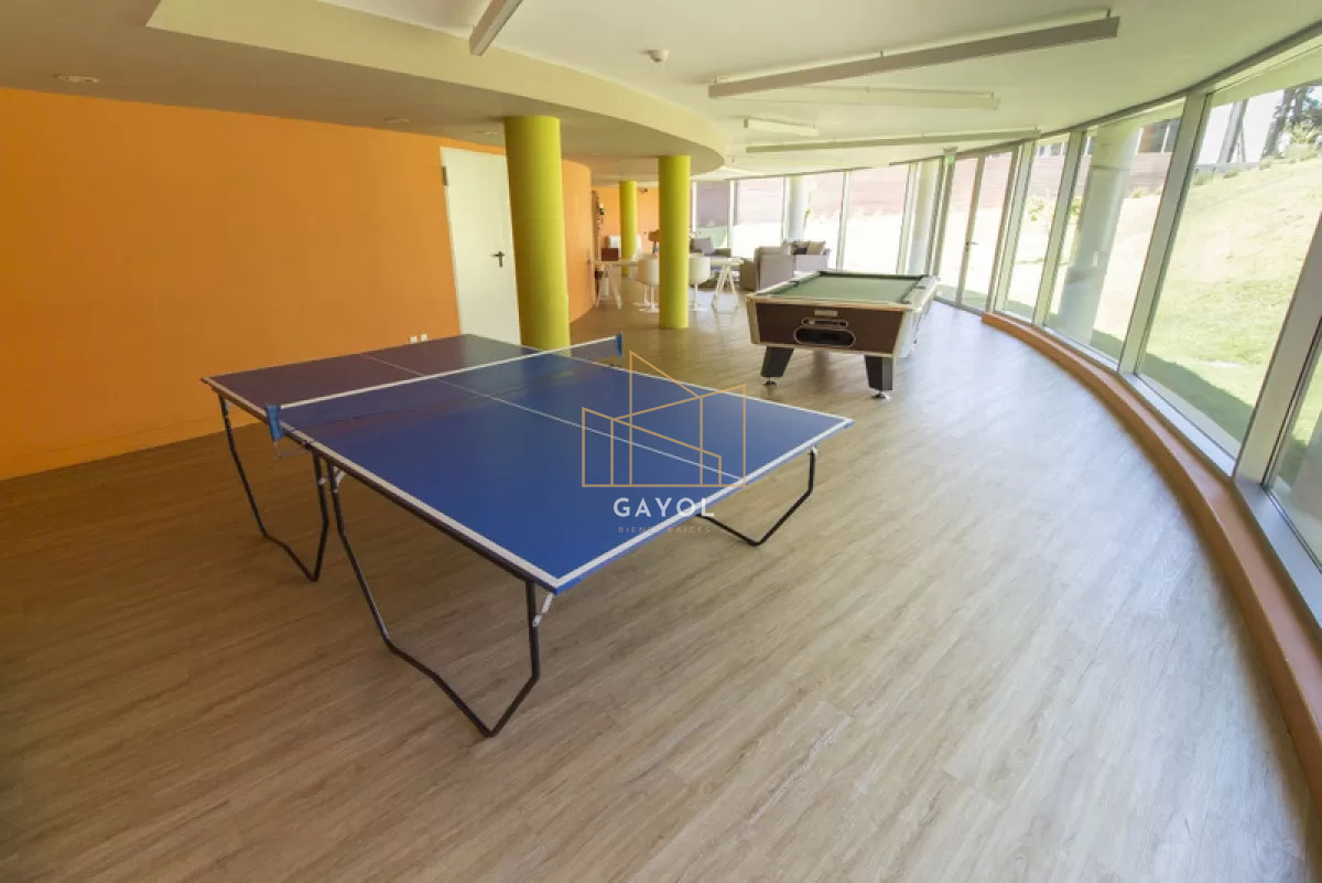 Apartamento ID.93 - Piso alto en venta en Ocean Drive - 2 dorm 2 baños