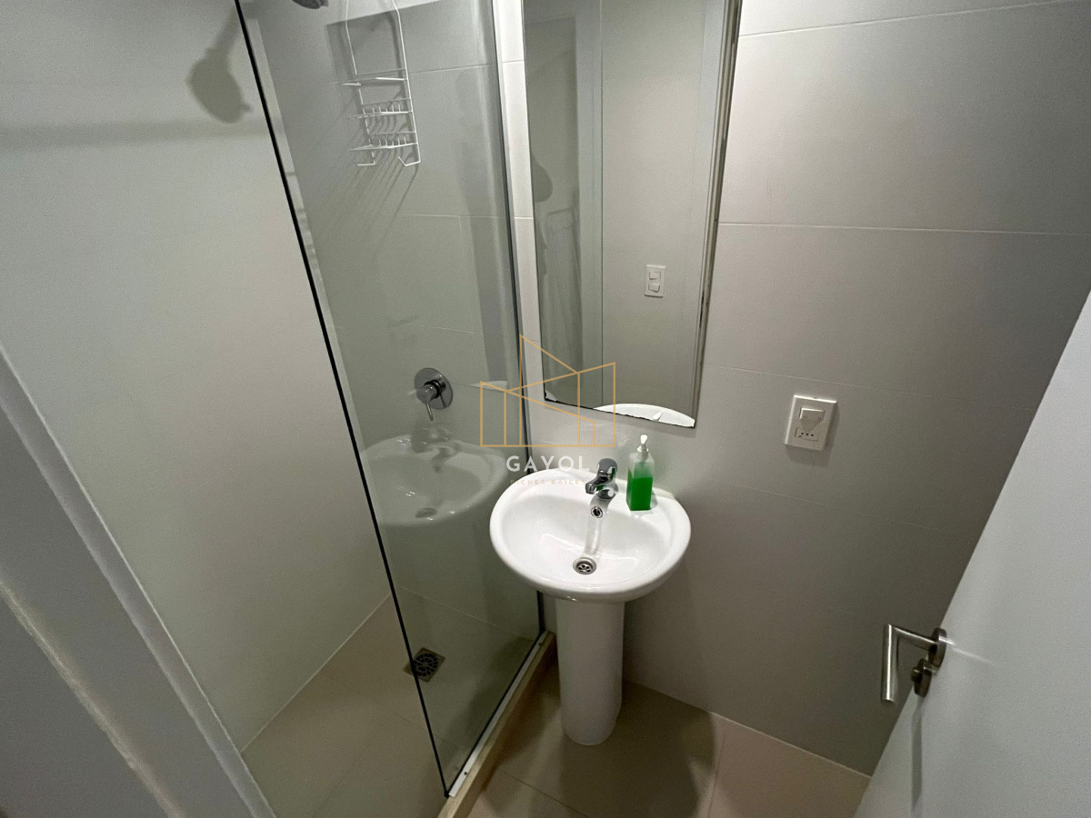 Apartamento ID.220 - Apartamento en Venta de 3 dormitorios en Aidy Grill , Punta del este 